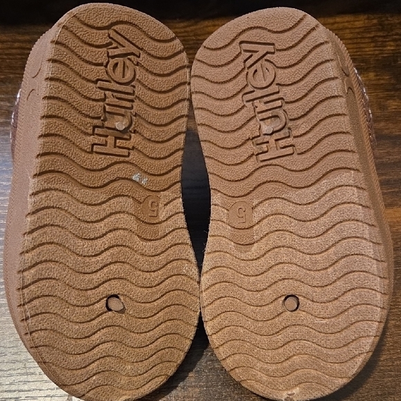 Hurley Little Girl Slippers Size 5 - Picture 4 of 6